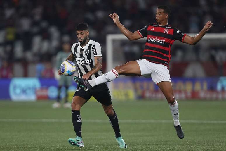 Flamengo é derrotado novamente para o Botafogo (Photo by Wagner Meier/Getty Images)