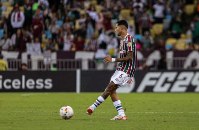 Alexsander está próximo de dar adeus ao Fluminense –