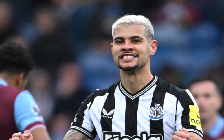 Bruno Guimarães, em ação pelo Newcastle