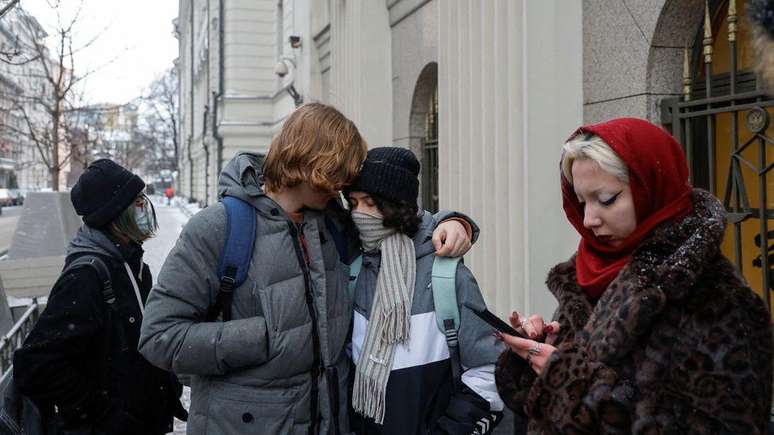 Ada estava do lado de fora da Suprema Corte de Moscou quando a côrte declarou 'o movimento LGBT internacional' uma organização extremista