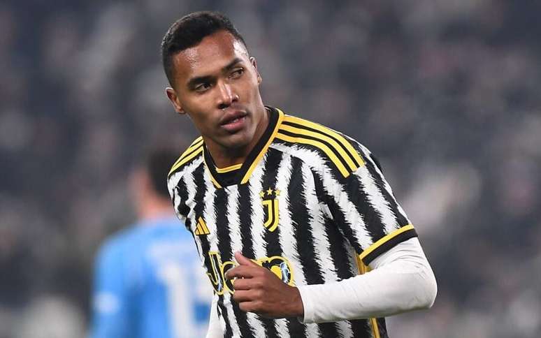 Alex Sandro, lateral-esquerdo da Juventus, entra na mira do Flamengo.