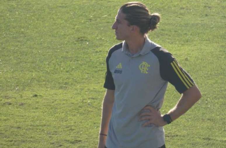 Filipe Luís, técnico do Flamengo sub-20 –