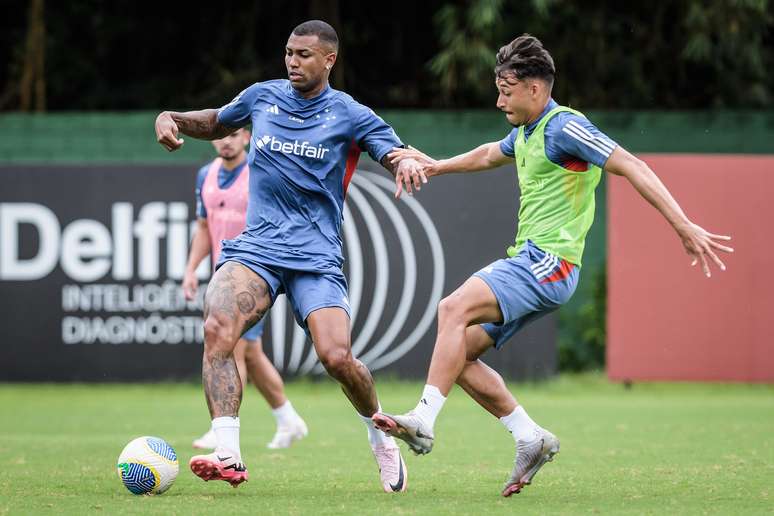 Cruzeiro segue preparação antes de partida contra o Boca. 