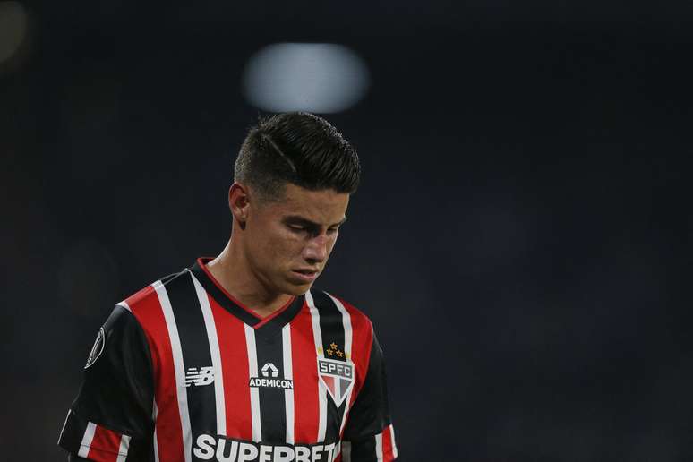 James está sem clube desde que rescindiu contrato com o São Paulo –