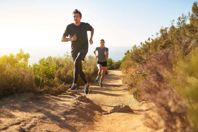 A prática de trail run é ideal para quem gosta de corrida e busca novos desafios