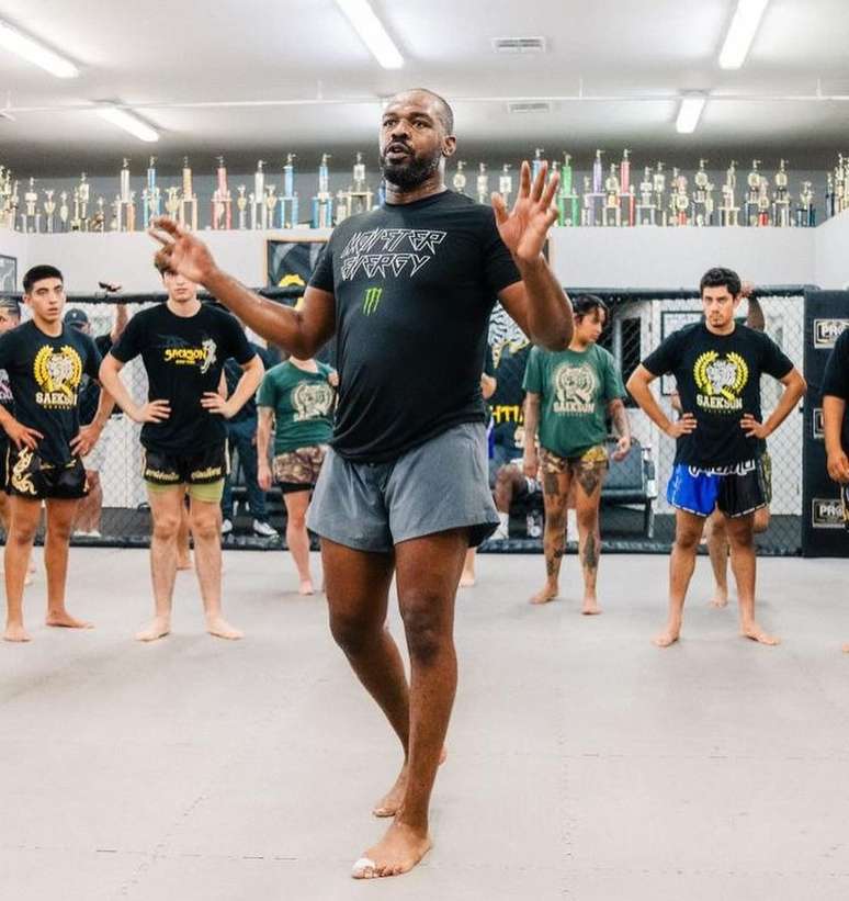 Jon Jones ainda tem aposentadoria especulada 