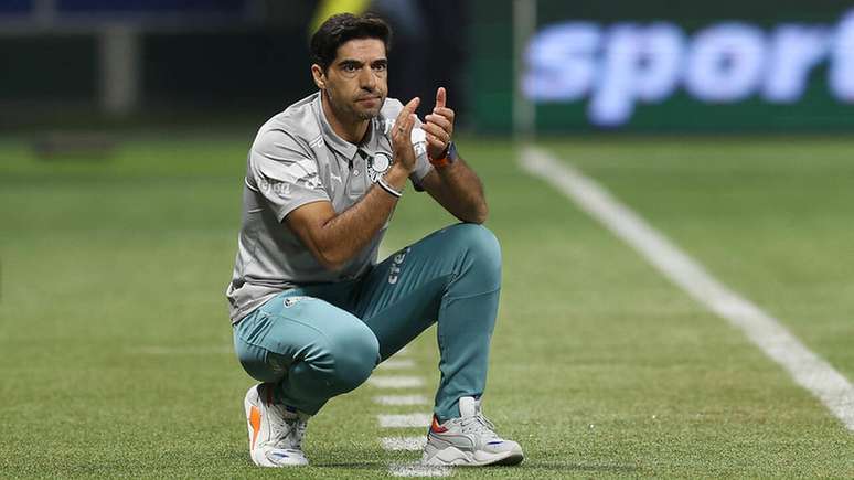 Abel Ferreira demonstra orgulho dos jogadores após eliminação na Libertadores da América –