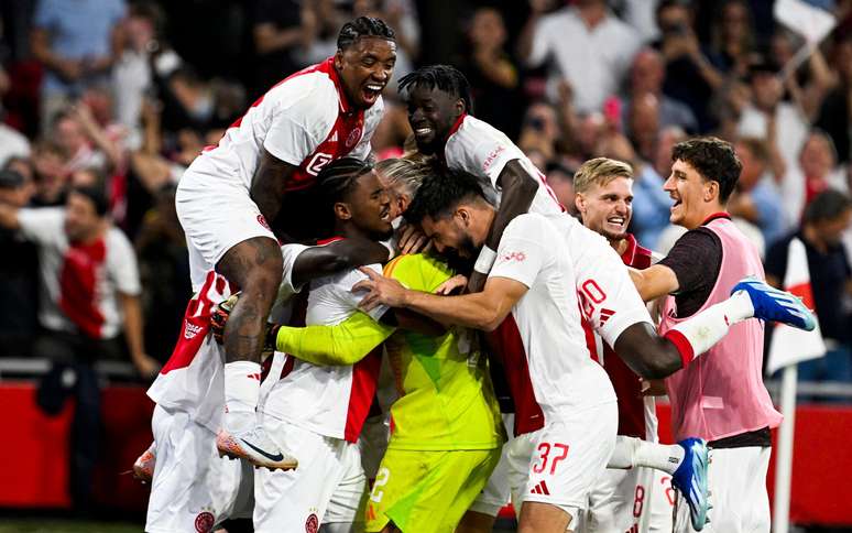 O Ajax encara o Jagiellonia Bialystok, tradicional clube da Polônia