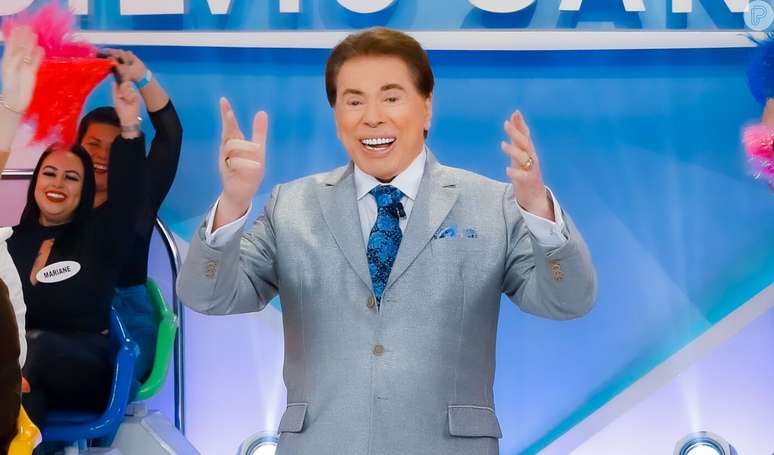 Carnaval 2025: Silvio Santos ganha nova homenagem da Tradição 24 anos após ser enredo da escola de samba no Rio.