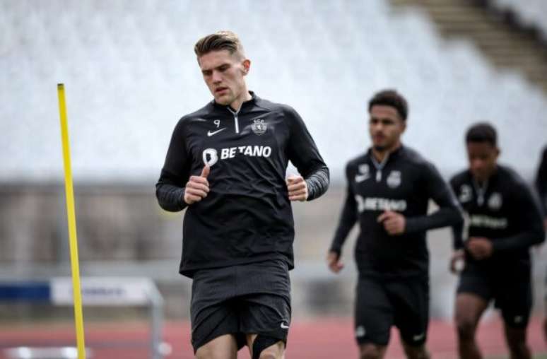 Jogadores do Sporting durante treinamento da equipe –