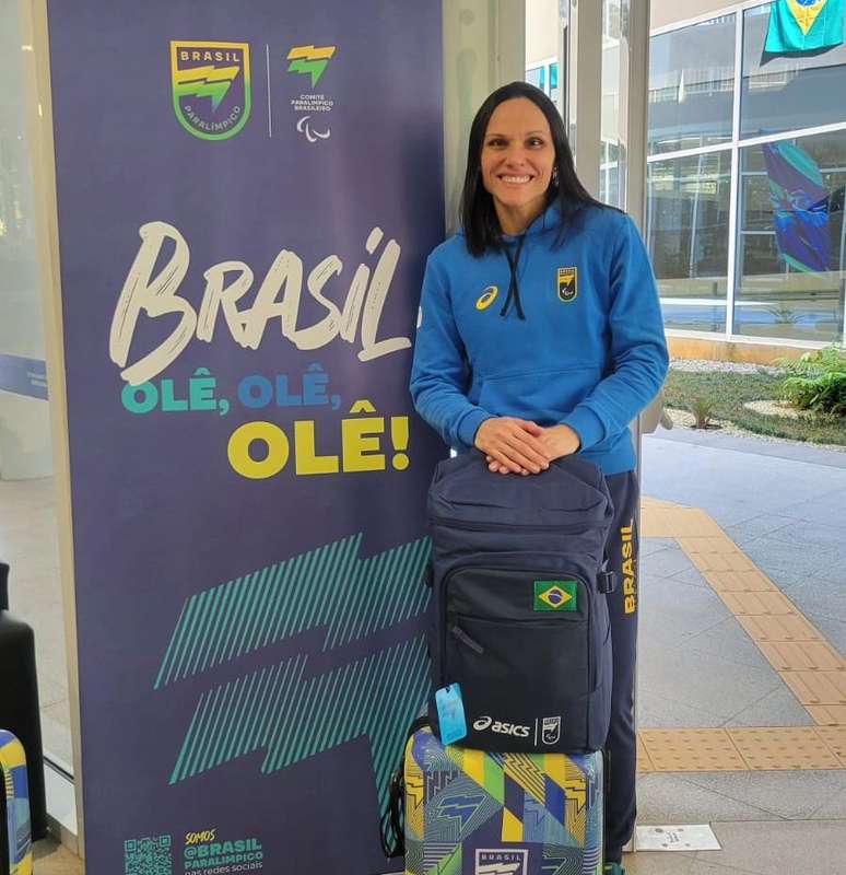 Carol Santiago está animada para subir no bloco e competir pelo Brasil