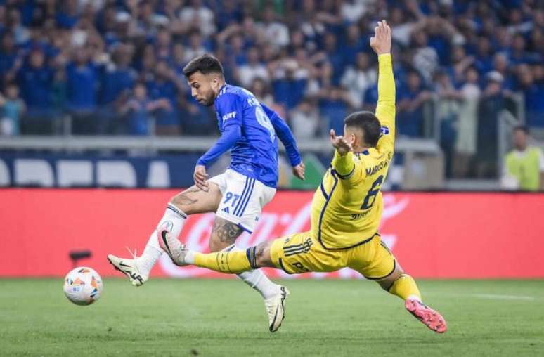 Matheus Henrique marcou o primeiro gol do Cruzeiro na vitória sobre o Boca Juniors, no Mineirão –