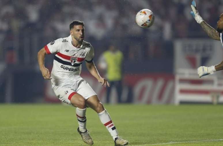 Atualmente, Calleri é um dos melhores atacantes do futebol sul-americano –