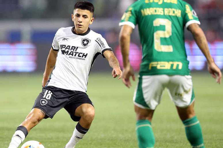 Almada custou 25 milhões de dólares aos cofres do Botafogo – Vitor Silva/Botafogo