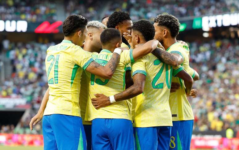 Seleção tem seis mudanças em relação à Copa América