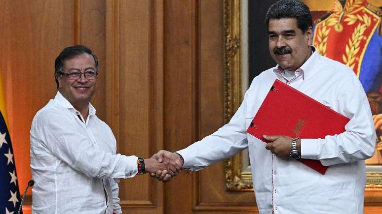 Gustavo Petro investiu muito na sua relação com Maduro