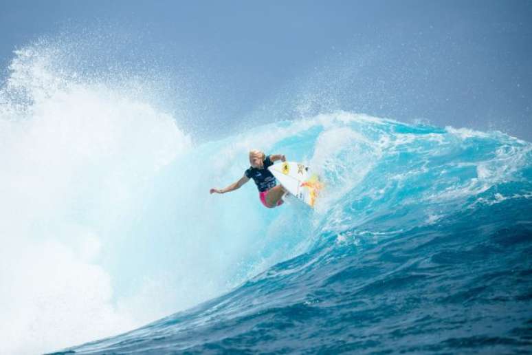 Tatiana Weston-Webb perde final da WSL em Fiji. 