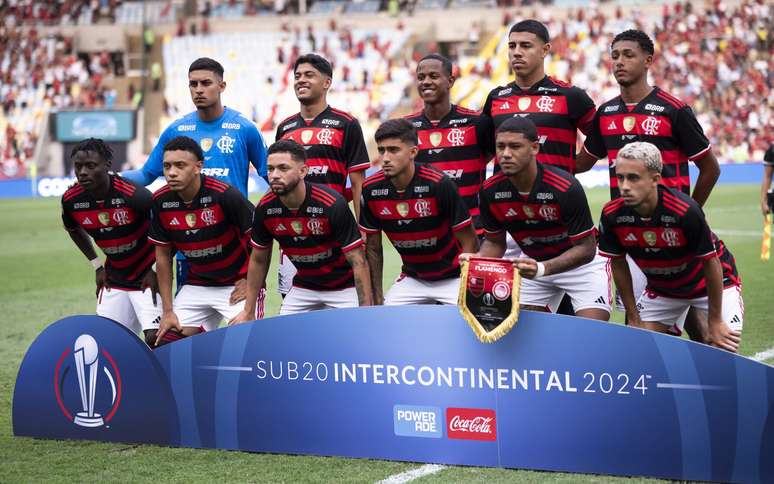 Matheus Gonçalves é um dos principais destaques da base do Flamengo