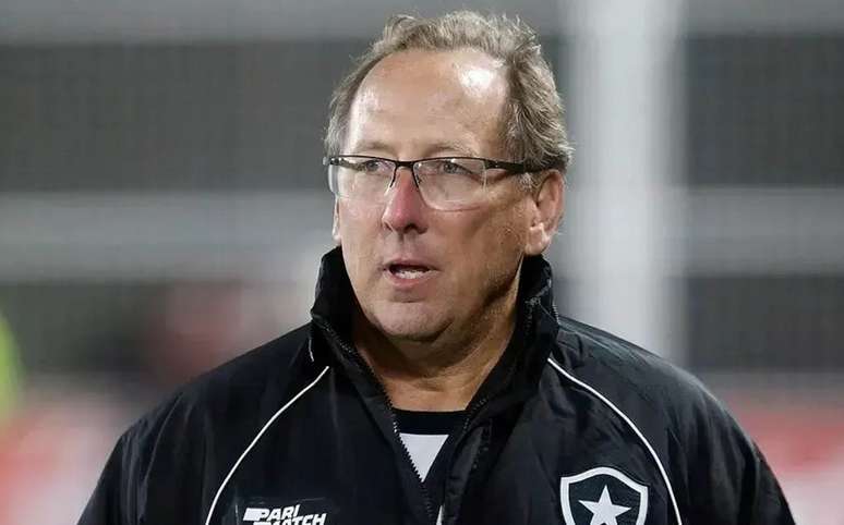 Botafogo é um dos clubes controlados por John Textor –