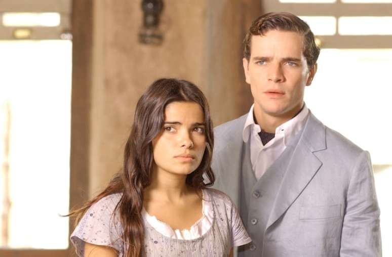 Vanessa Giácomo e Daniel de Oliveira em cena de 'Cabocla'