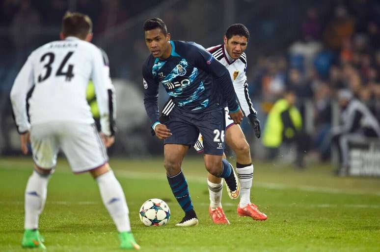 Alex Sandro durante a sua passagem pelo Porto –