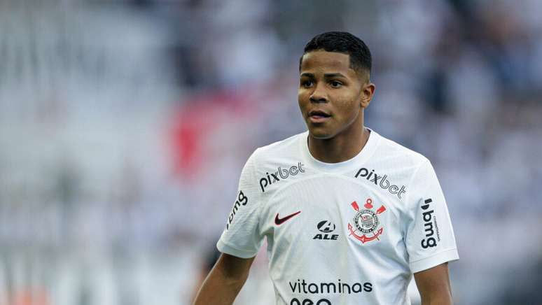 Corinthians tem valor da venda de Wesley penhorado na justiça –