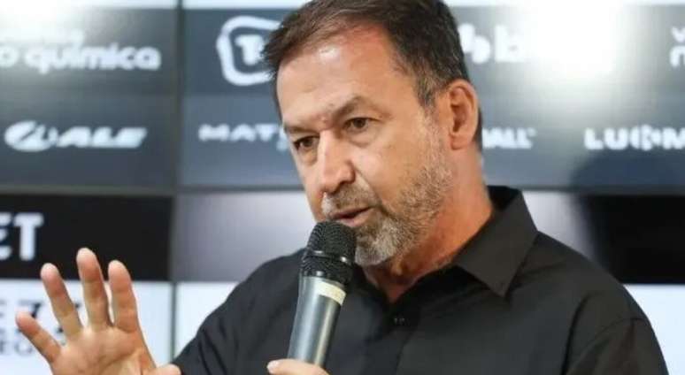 Polícia investiga relação de gestão Augusto Melo, no Corinthians, com crime de milícia digital –