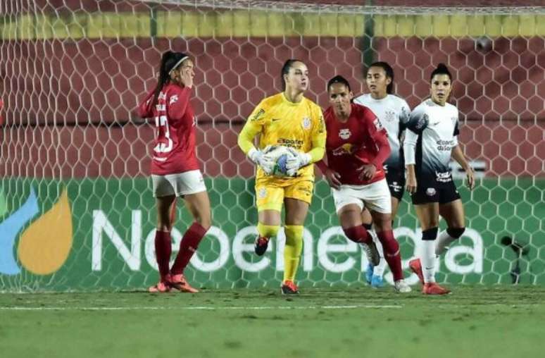 Corinthians e Bragantino mediram forças nesta terça, no estádio do Canindé – Fot0: Staff Images / CBF