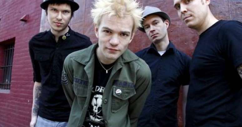 Por que Deryck Whibley, do Sum 41, não será vocalista do Linkin Park