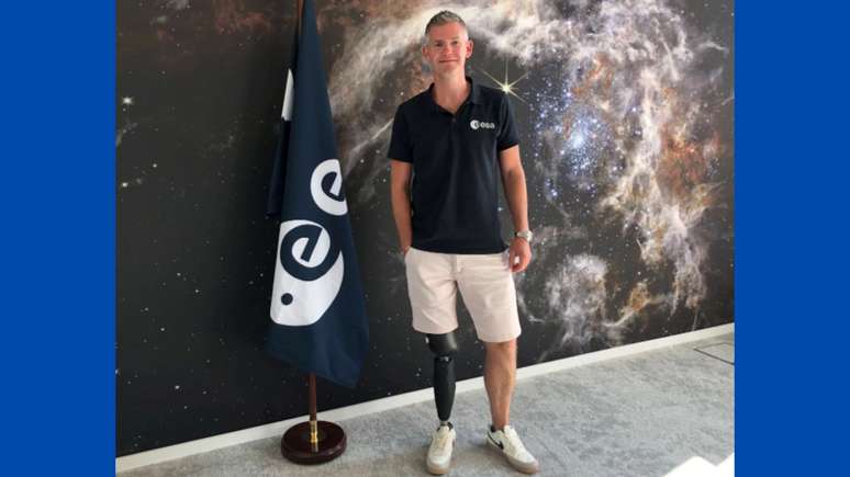 McFall é o primeiro astronauta em treinamento da ESA com uma deficiência