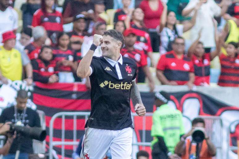 Pablo Vegetti (Vasco) comemorando seu gol contra o Flamengo, no dia 02.06.2024 