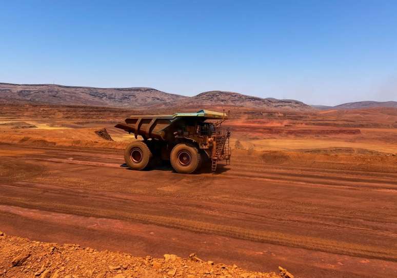 Caminhão em mina de minério de ferro da Rio Tinto na Austrália