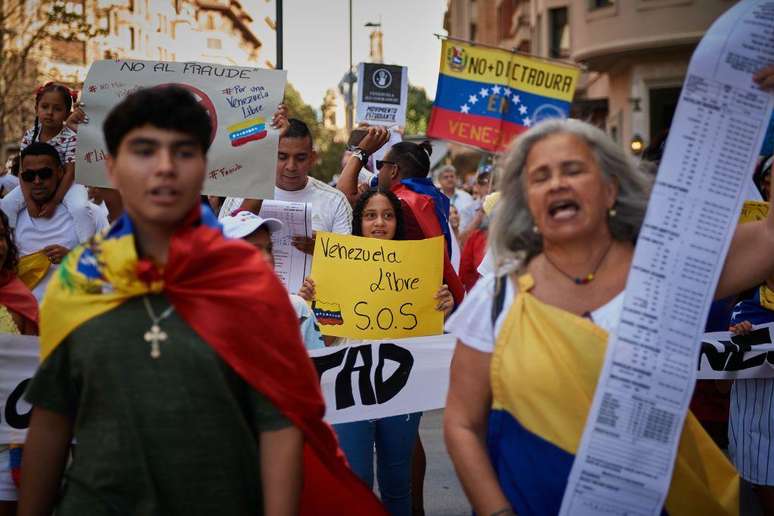 Venezuelanos dentro e fora do país se manifestaram para exigir a publicação de resultados auditáveis das eleições presidenciais