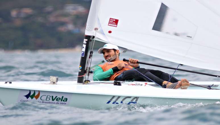 Velejador na disputa da última Copa Brasil de Vela 