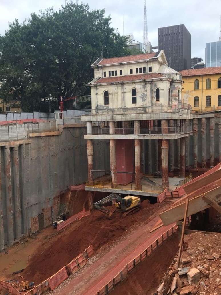Vista das obras da capela Santa Luzia, no complexo Cidade Matarazzo.