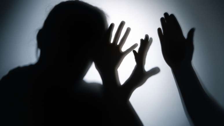 Can Intervening in Domestic Violence Cases Be a Crime? Understand