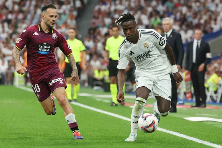 Vini Jr em ação com a camisa do Real Madrid –