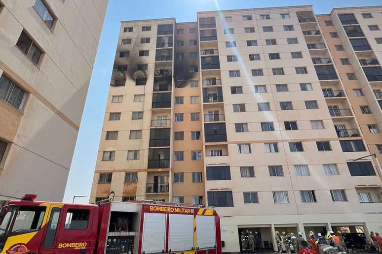 Incêndio em apartamento do sétimo andar deixou três vítimas em Goiás