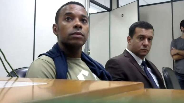 Robinho foi condenados pela Justiça da Itália em 2017, com sentença transitada em julgado em 2022, a nove anos de reclusão pelo crime de estupro