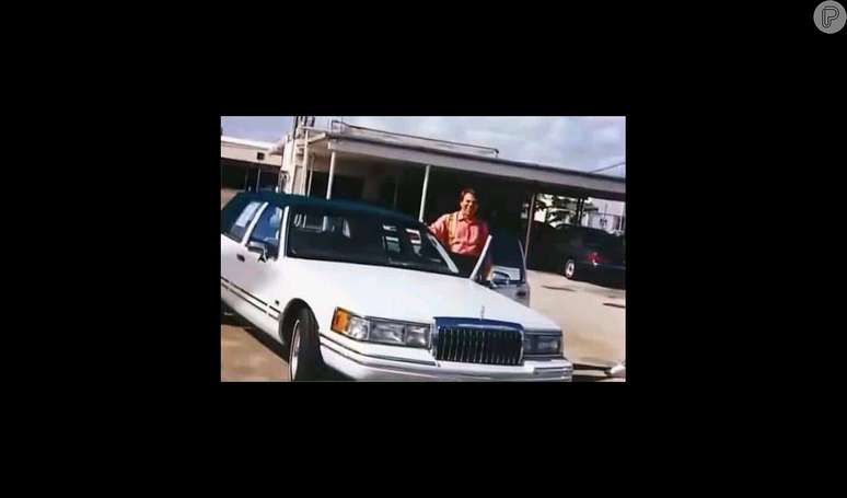 Lincoln Continental 1993: conheça o carro preferido de Silvio Santos.