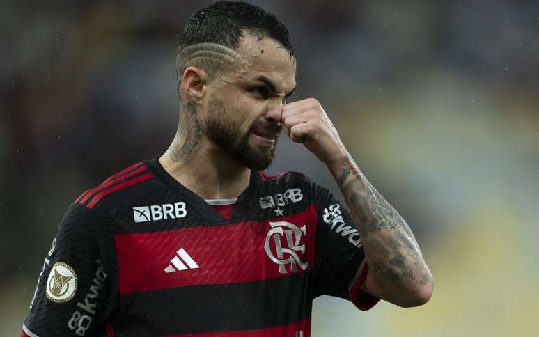 Michael em ação pelo Flamengo