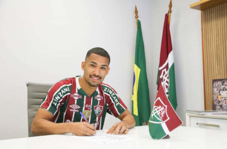 Victor Hugo é o novo reforço do Fluminense –