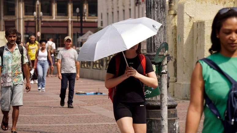 Mortes por calor podem triplicar até o fim do século, aponta estudo