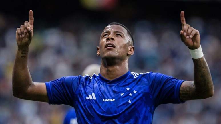 Arthur Gomes está próximo de deixar o Cruzeiro –