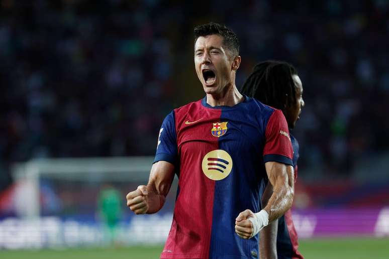 Robert Lewandowski (Barcelona) comemorando seu gol contra o Athletic Bilbao, no dia 24.08.2024 