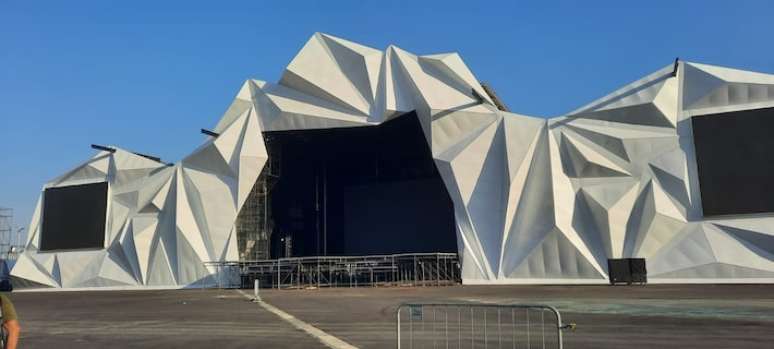 O Palco Sunset, para esta edição, cresceu de tamanho