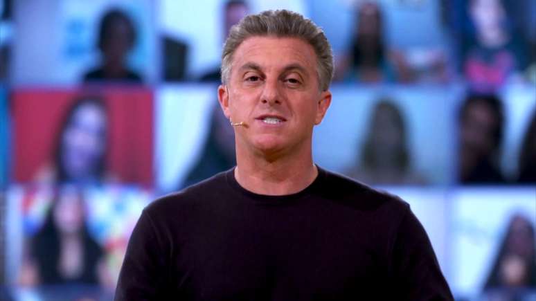 Luciano Huck comanda o Familhão; quadro se aproxima de 3 mil reclamações 