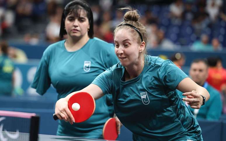 559358282-bruna-e-danielle-tenis-de-mesa-paris-2024-aspect-ratio-512-320.jpeg
