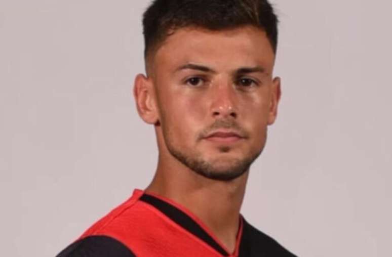 Ian Glavinovich atua pelo Newell’s Old Boys, da Argentina, e tem proposta do Vasco –