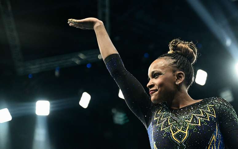 Rebeca Andrade durante as Olimpíadas de Paris 2024